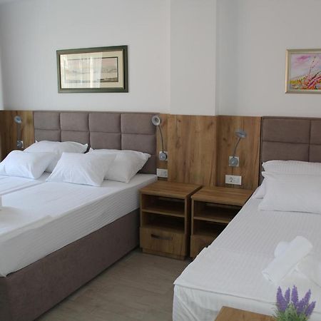 באניה לוקה Royal Apartmani מראה חיצוני תמונה