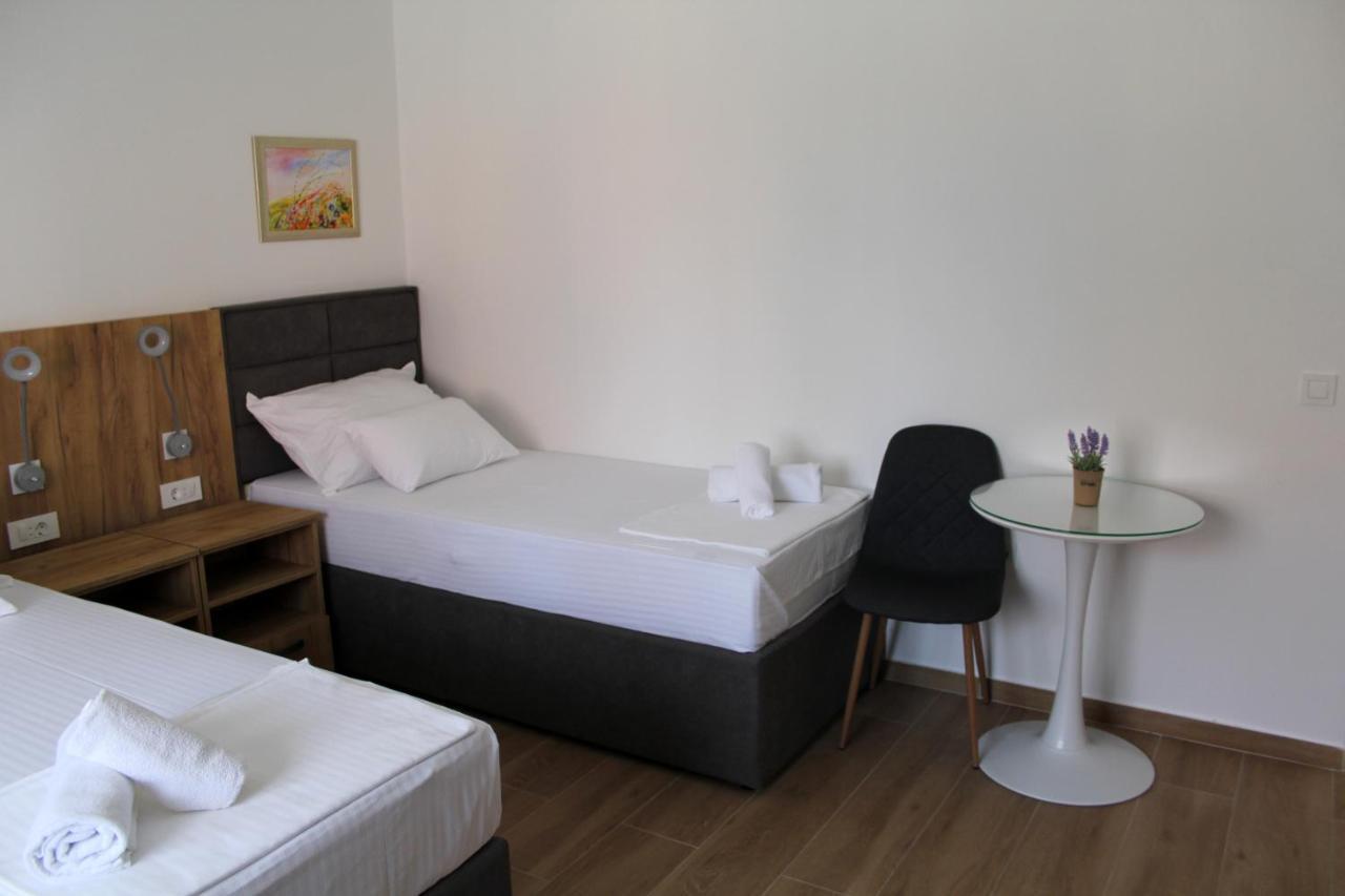 באניה לוקה Royal Apartmani מראה חיצוני תמונה