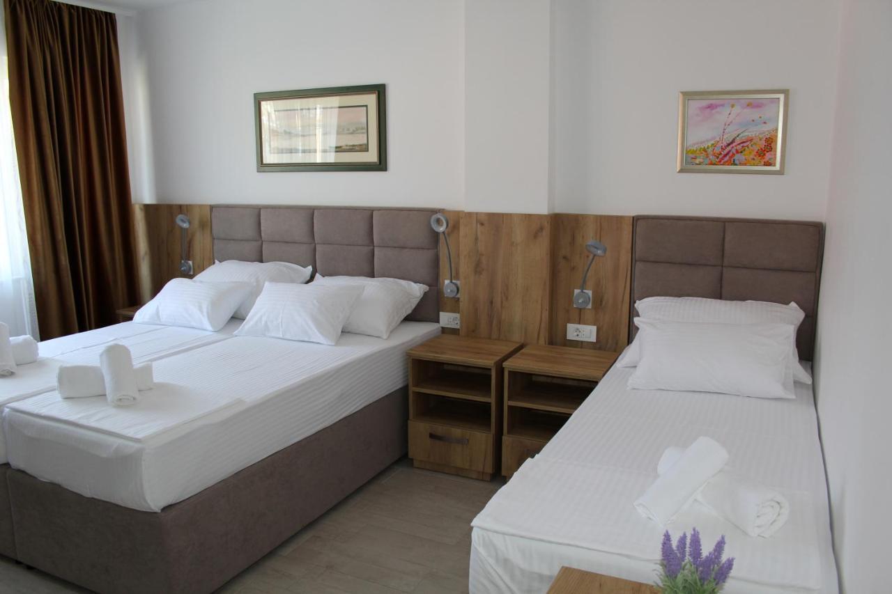 באניה לוקה Royal Apartmani מראה חיצוני תמונה